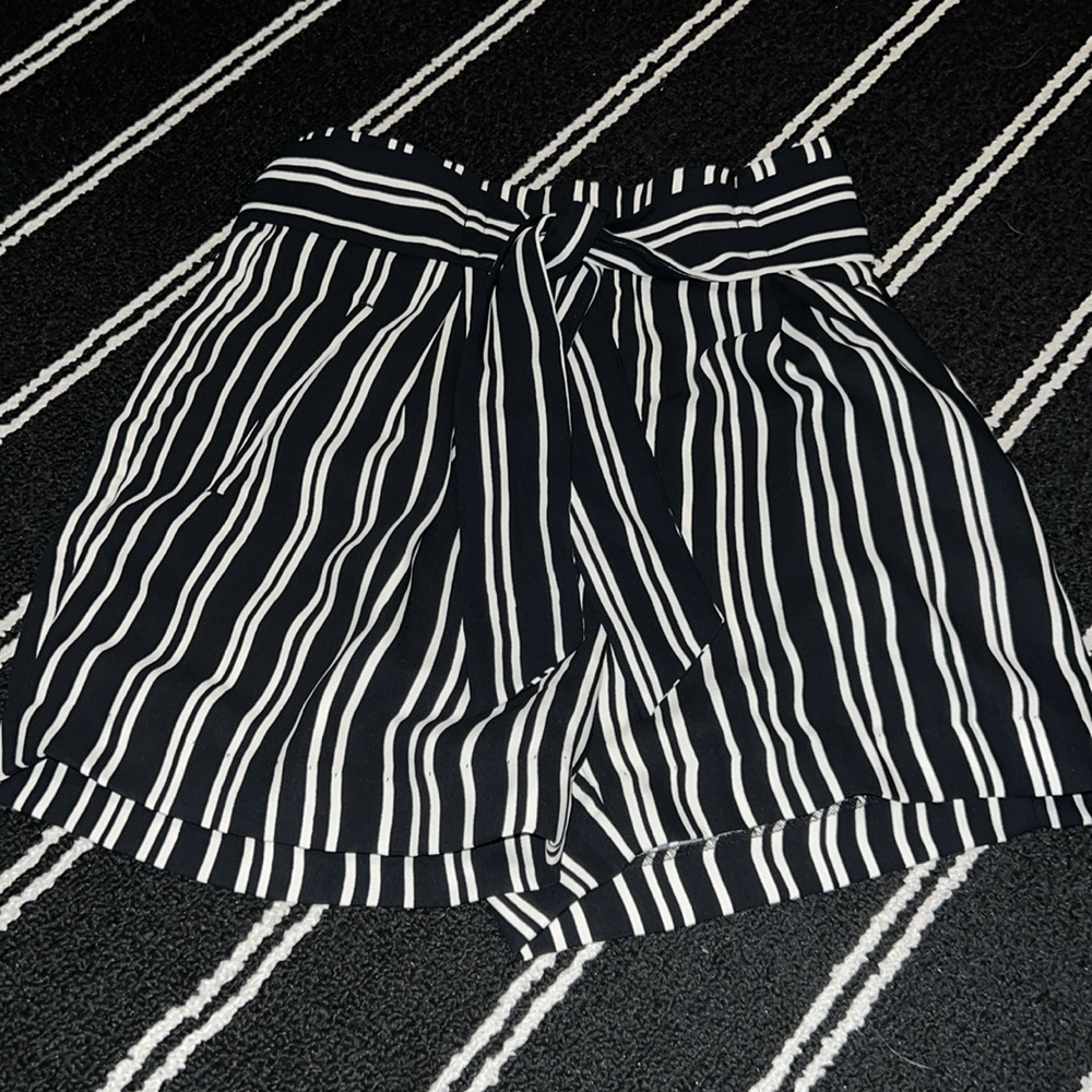 H&M Black And White Striped Tie Belt High Waisted Shorts